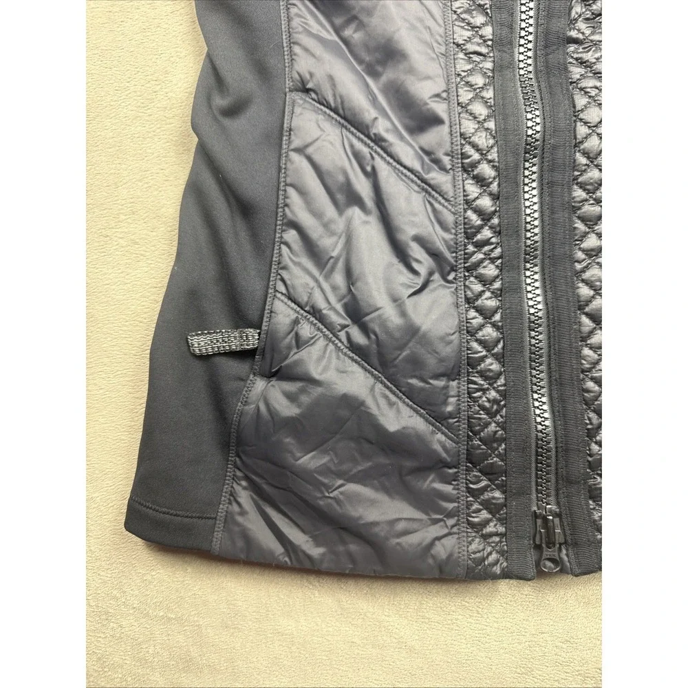 Athleta Rock Ridge Puffer Jacket Women XS PRIMALOFT Quilted Thumb Hole Hood NICE